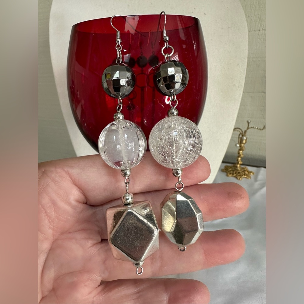Funky chunky silvertone bead dangle earrings